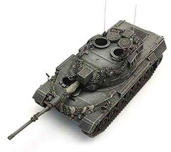 フルスクラッチ 1/35 SMK重戦車 プロモデラー製作完成品 特注ケース付き フルスクラッチ 1/35 SMK重戦車 プロモデラー製作完成品 特注